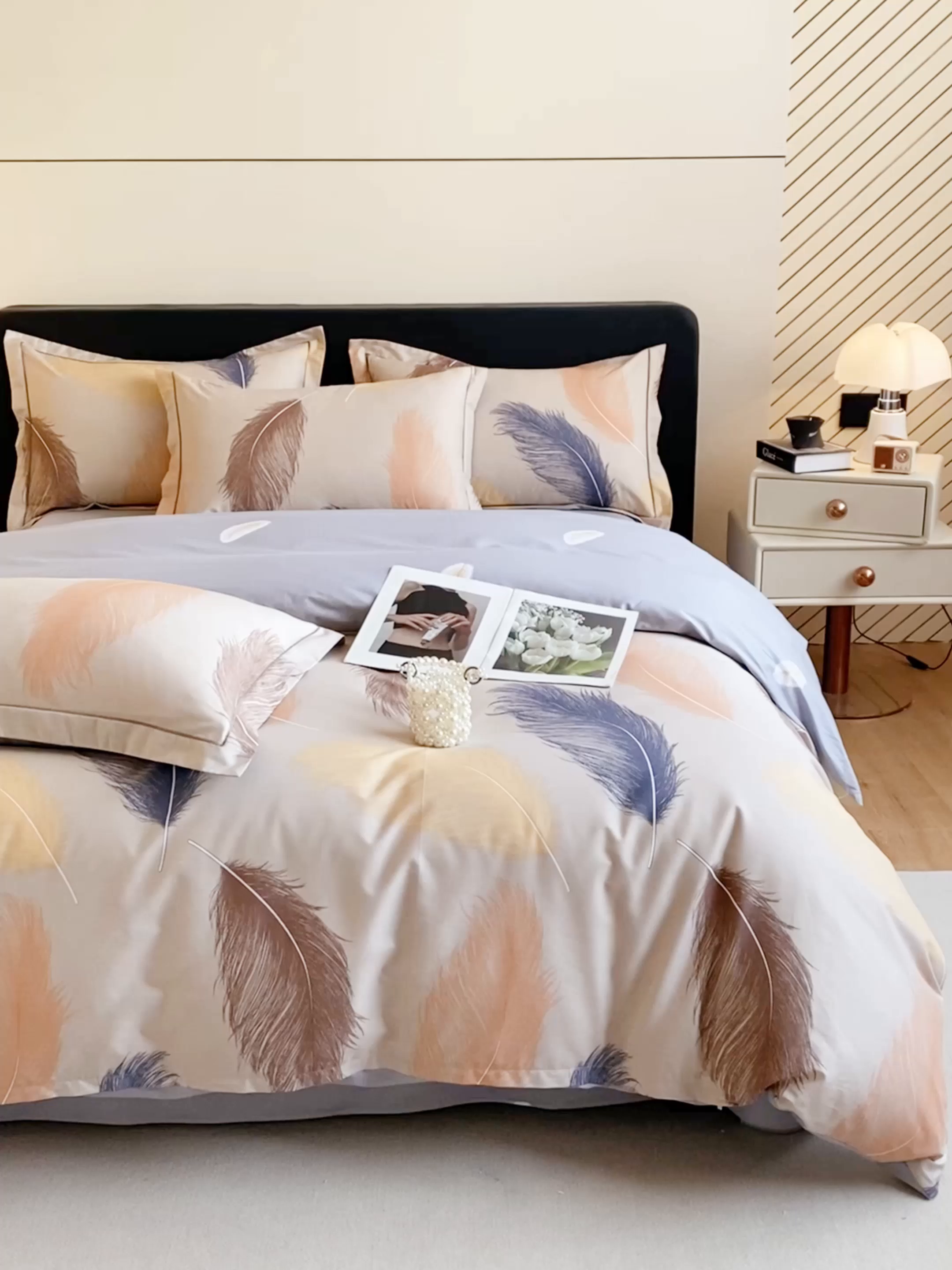 91家纺网 家纺一手货源 找家纺 格里芬家纺 2026新款全棉纯棉40S精梳棉13376印花四件套 妙羽