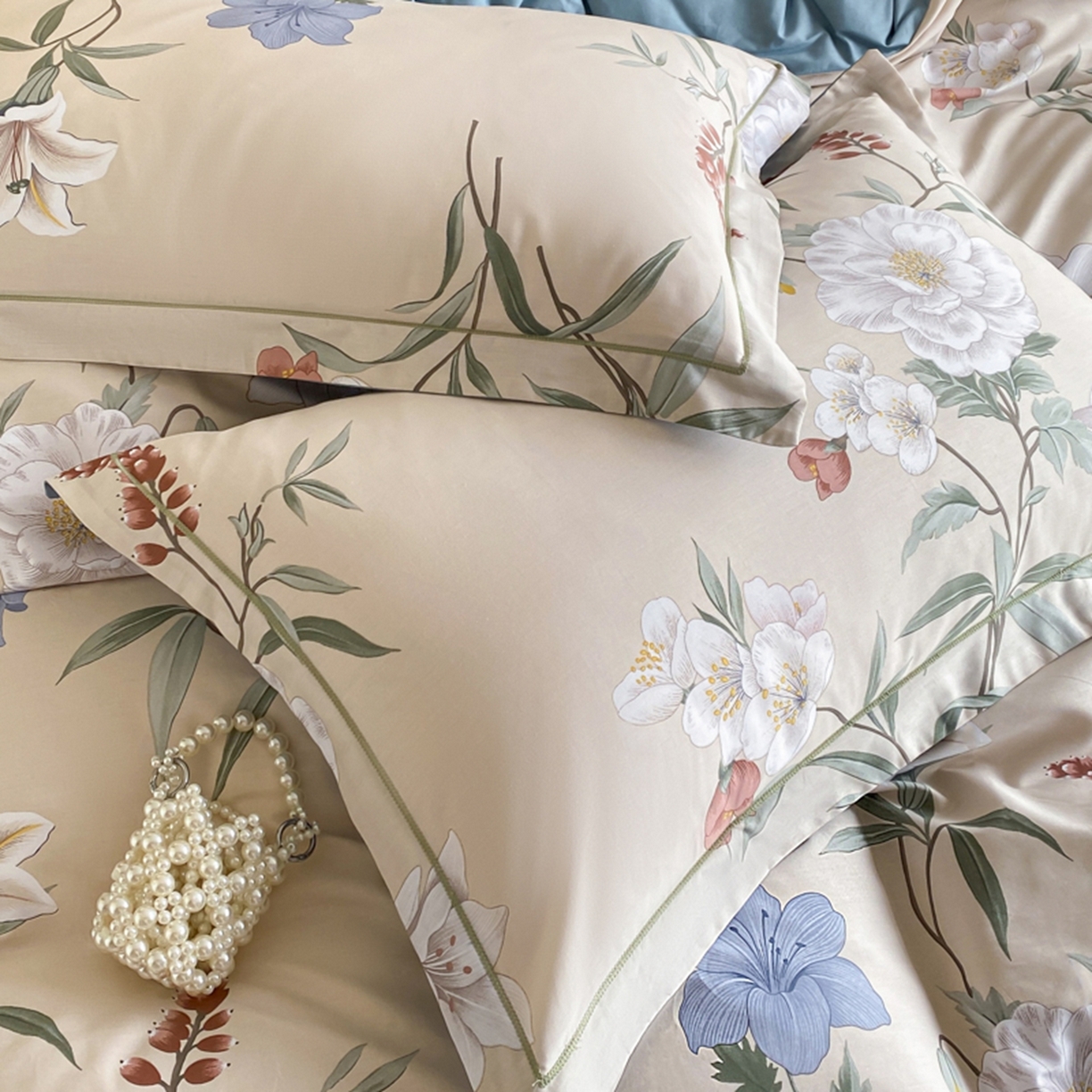 91家纺网 家纺一手货源 找家纺 格里芬家纺 2026新款全棉纯棉40S精梳棉13376印花四件套 暖熙-咖