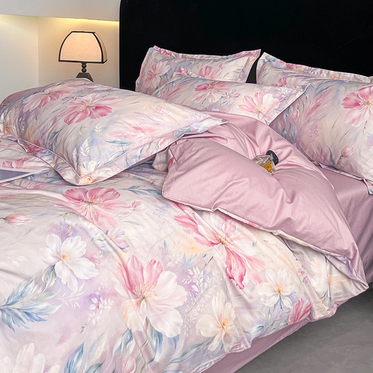 91家纺网 家纺一手货源 找家纺 格里芬家纺 2026新款全棉纯棉40S精梳棉13376印花四件套 闪闪发光