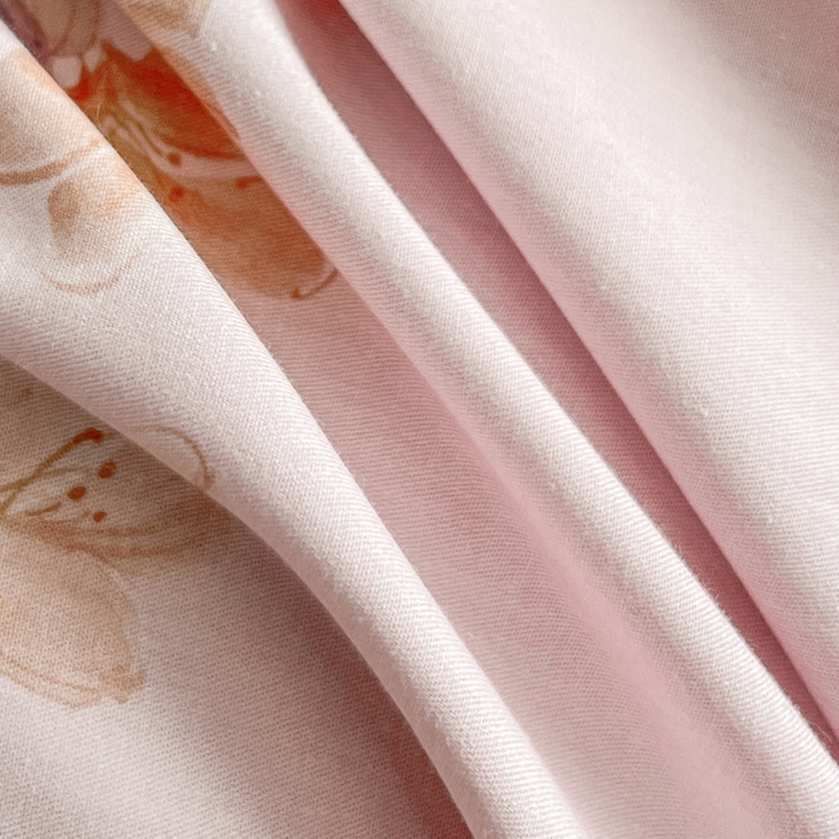 91家纺网 家纺一手货源 找家纺 格里芬家纺 2026新款全棉纯棉40S精梳棉13376印花四件套 舒槿-粉