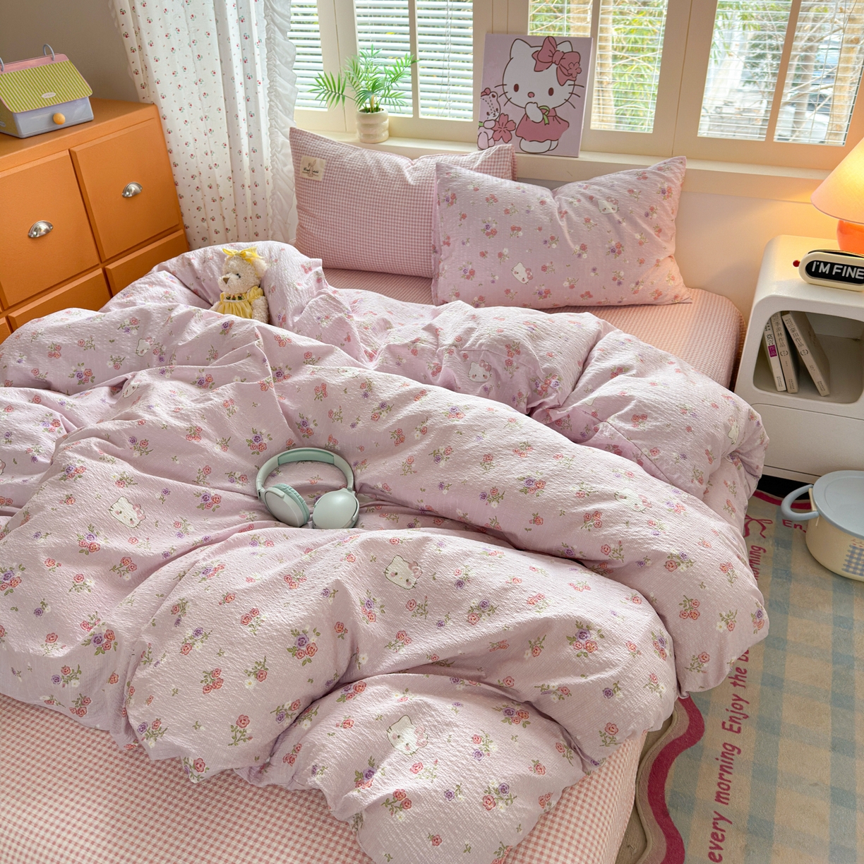 91家纺网 家纺一手货源 找家纺 奈颜 2026新款贴标款A类超柔泡芙纱印花四件套 猫团粉