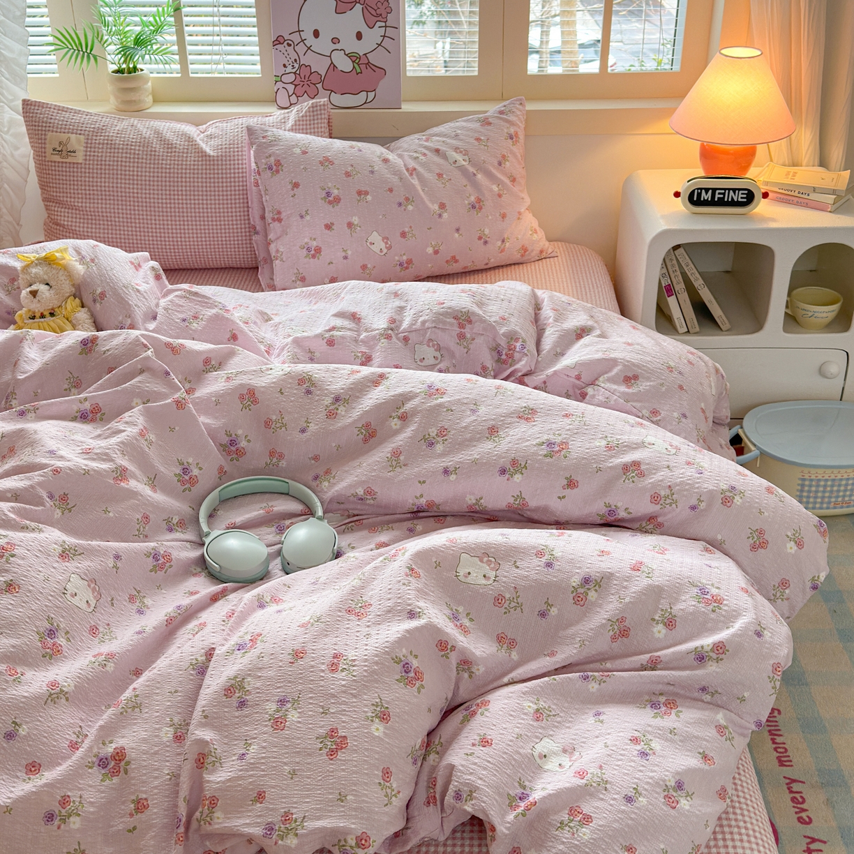 91家纺网 家纺一手货源 找家纺 奈颜 2026新款贴标款A类超柔泡芙纱印花四件套 猫团粉