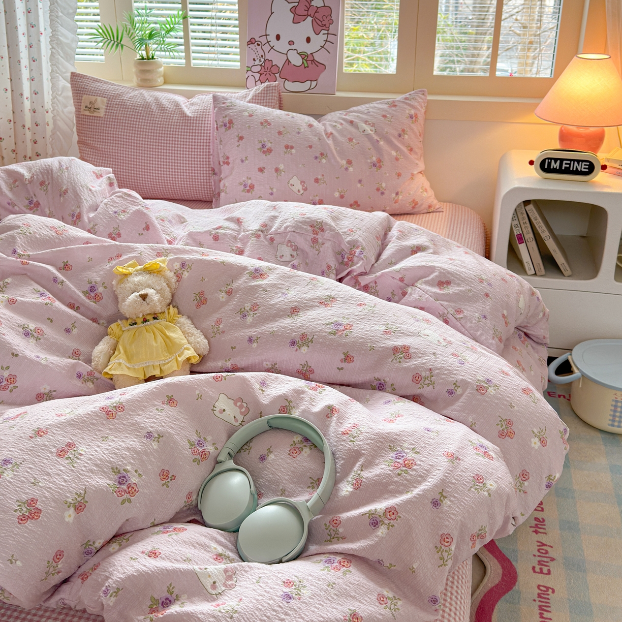 91家纺网 家纺一手货源 找家纺 奈颜 2026新款贴标款A类超柔泡芙纱印花四件套 猫团粉