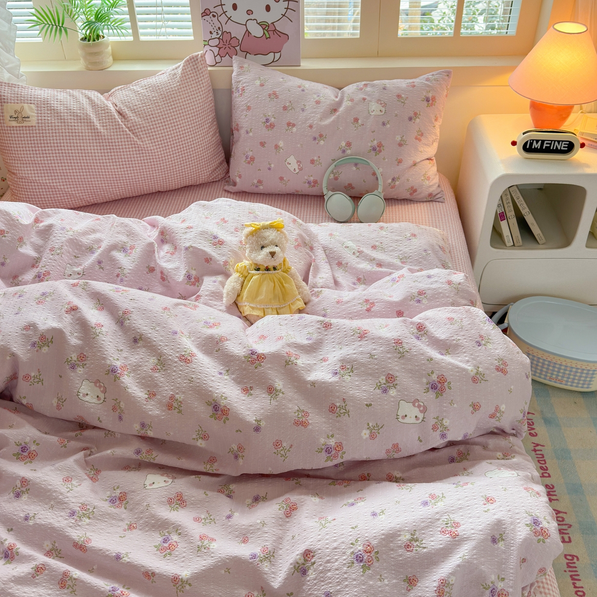 91家纺网 家纺一手货源 找家纺 奈颜 2026新款贴标款A类超柔泡芙纱印花四件套 猫团粉