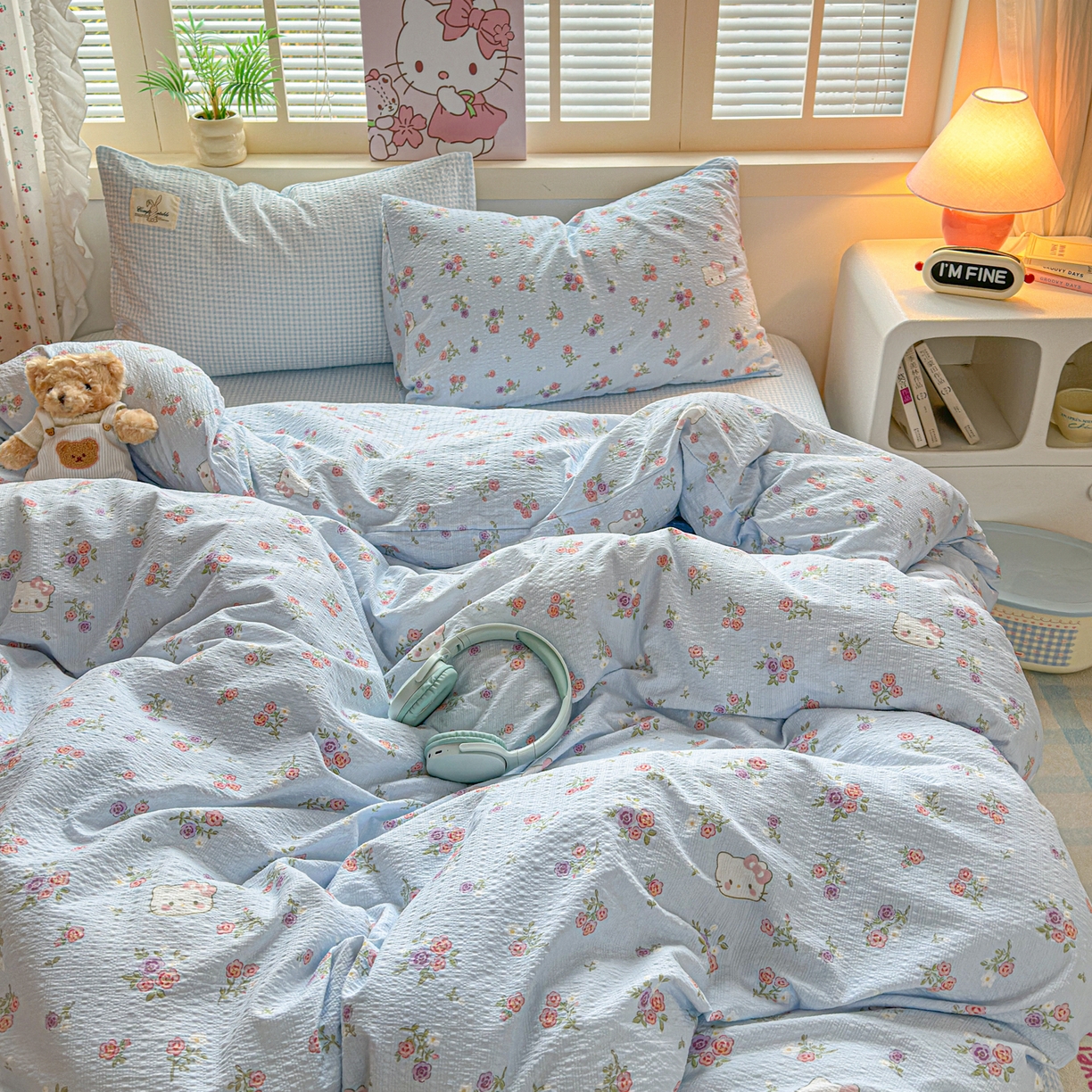 91家纺网 家纺一手货源 找家纺 奈颜 2026新款贴标款A类超柔泡芙纱印花四件套 猫团兰