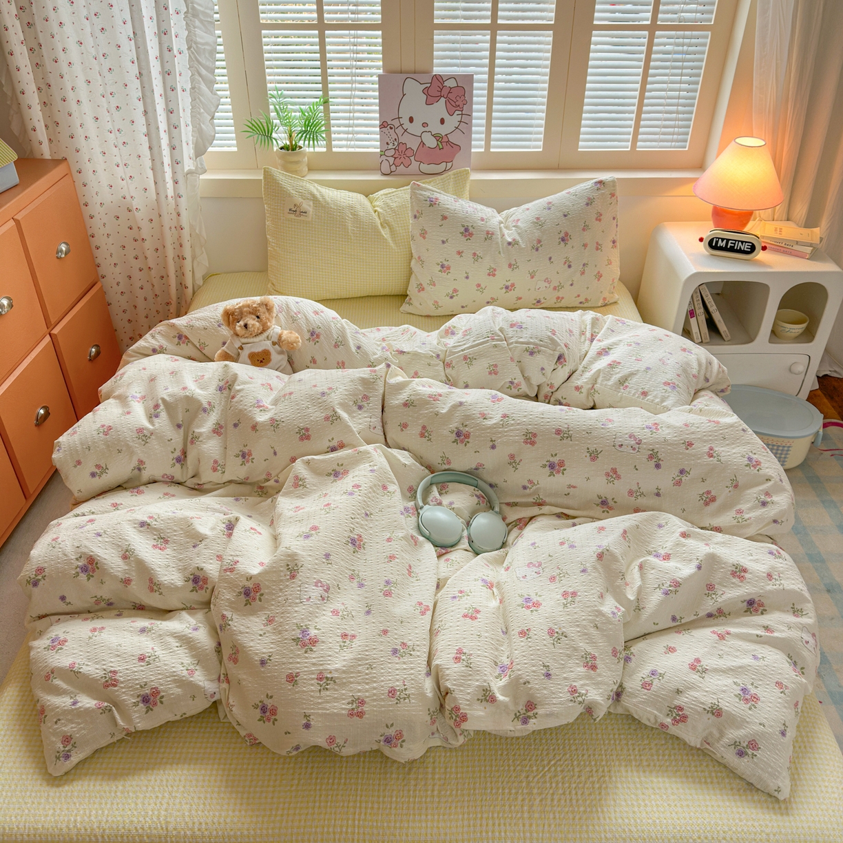 91家纺网 家纺一手货源 找家纺 奈颜 2026新款贴标款A类超柔泡芙纱印花四件套 猫团奶黄