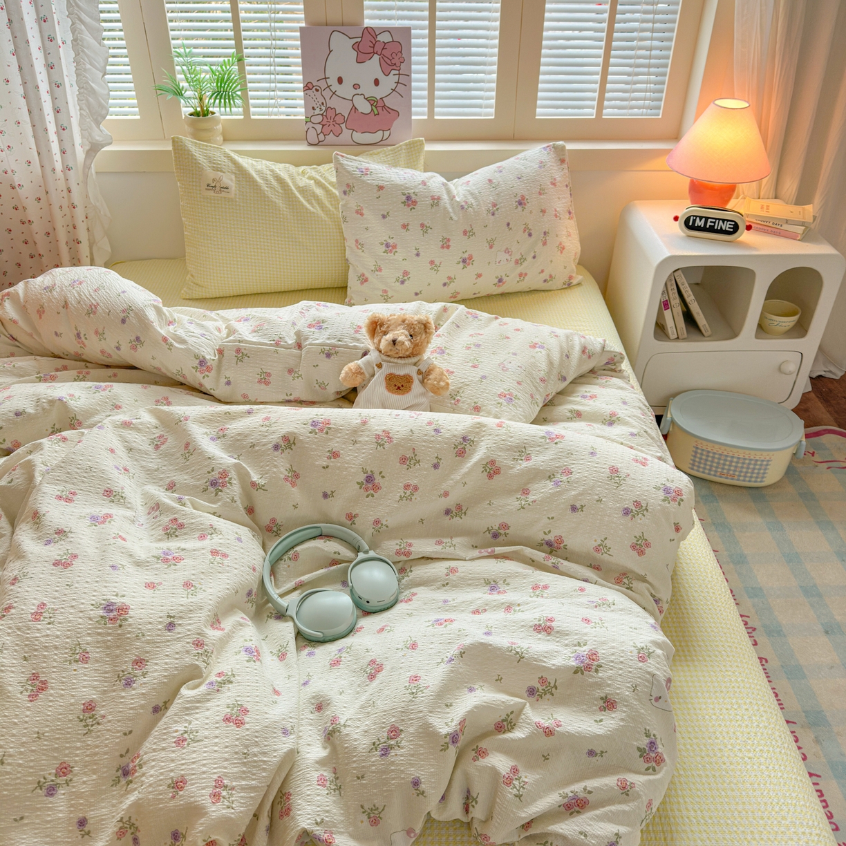 91家纺网 家纺一手货源 找家纺 奈颜 2026新款贴标款A类超柔泡芙纱印花四件套 猫团奶黄