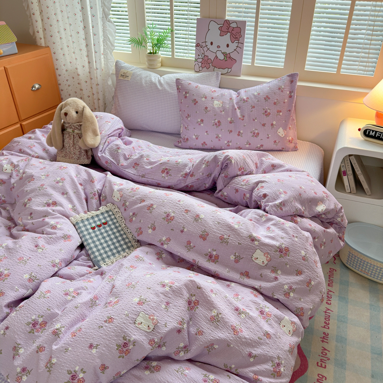 91家纺网 家纺一手货源 找家纺 奈颜 2026新款贴标款A类超柔泡芙纱印花四件套 猫团浅紫