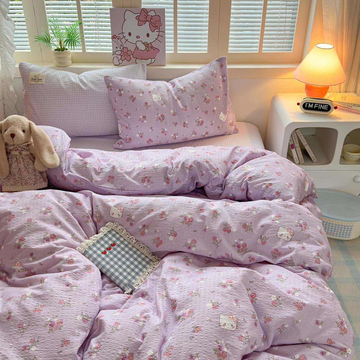 91家纺网 家纺一手货源 找家纺 奈颜 2026新款贴标款A类超柔泡芙纱印花四件套 猫团浅紫