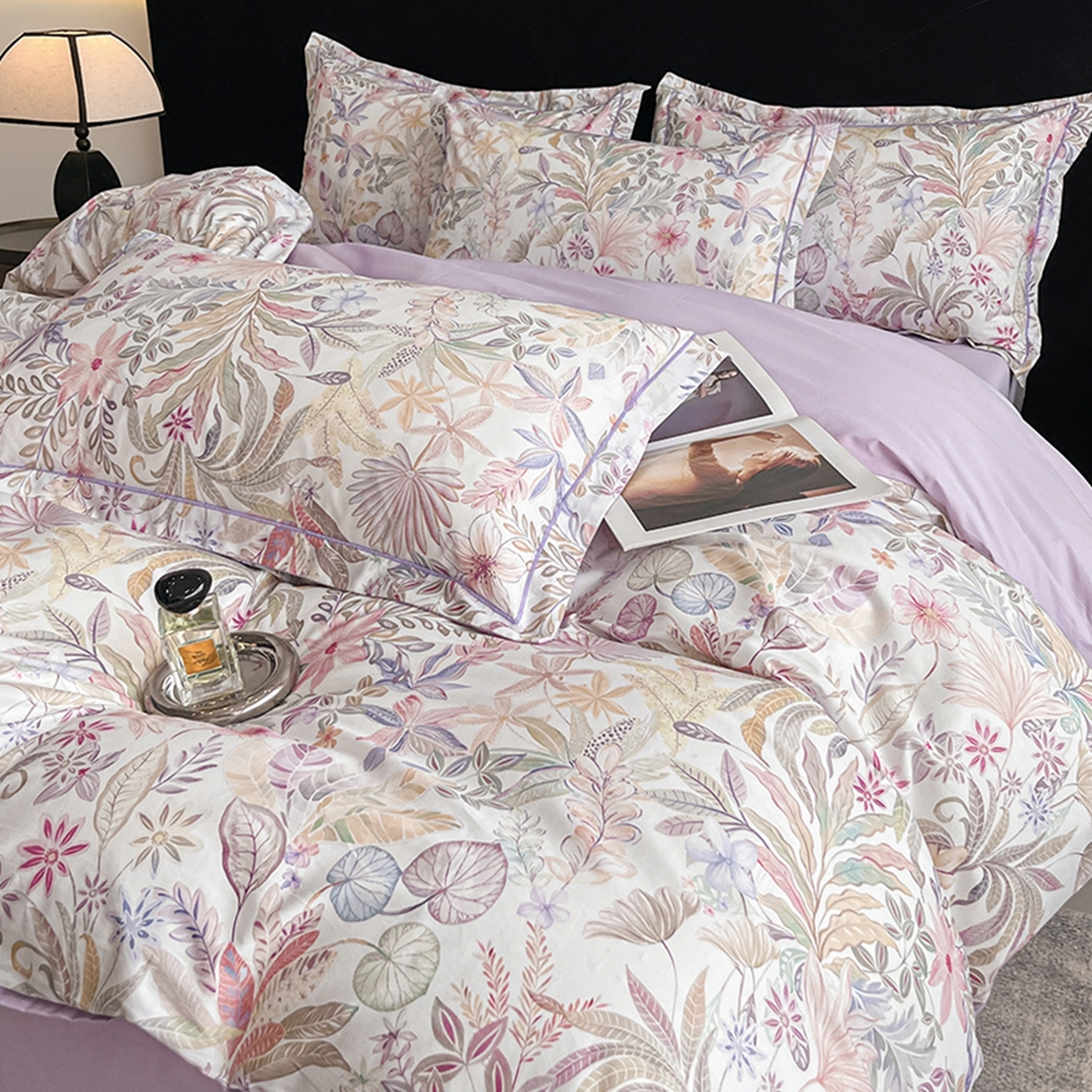 91家纺网 家纺一手货源 找家纺 格里芬家纺 2026新款全棉纯棉40S精梳棉13376印花四件套 晚宁-紫