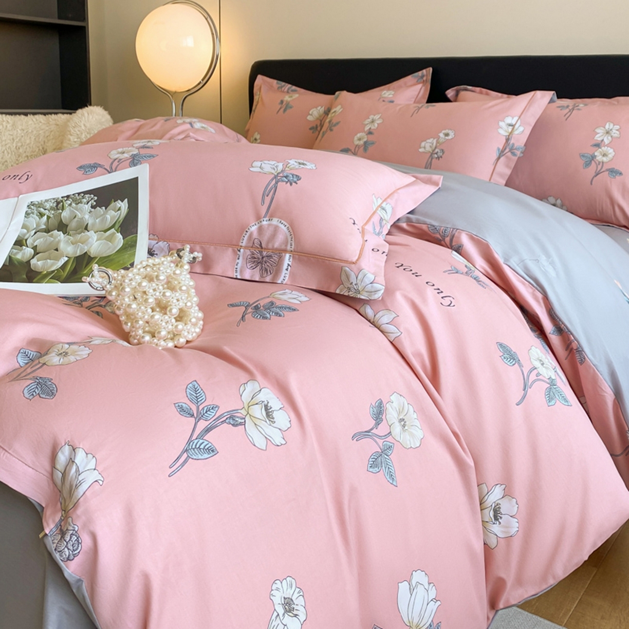 91家纺网 家纺一手货源 找家纺 格里芬家纺 2026新款全棉纯棉40S精梳棉13376印花四件套 阳光花朵