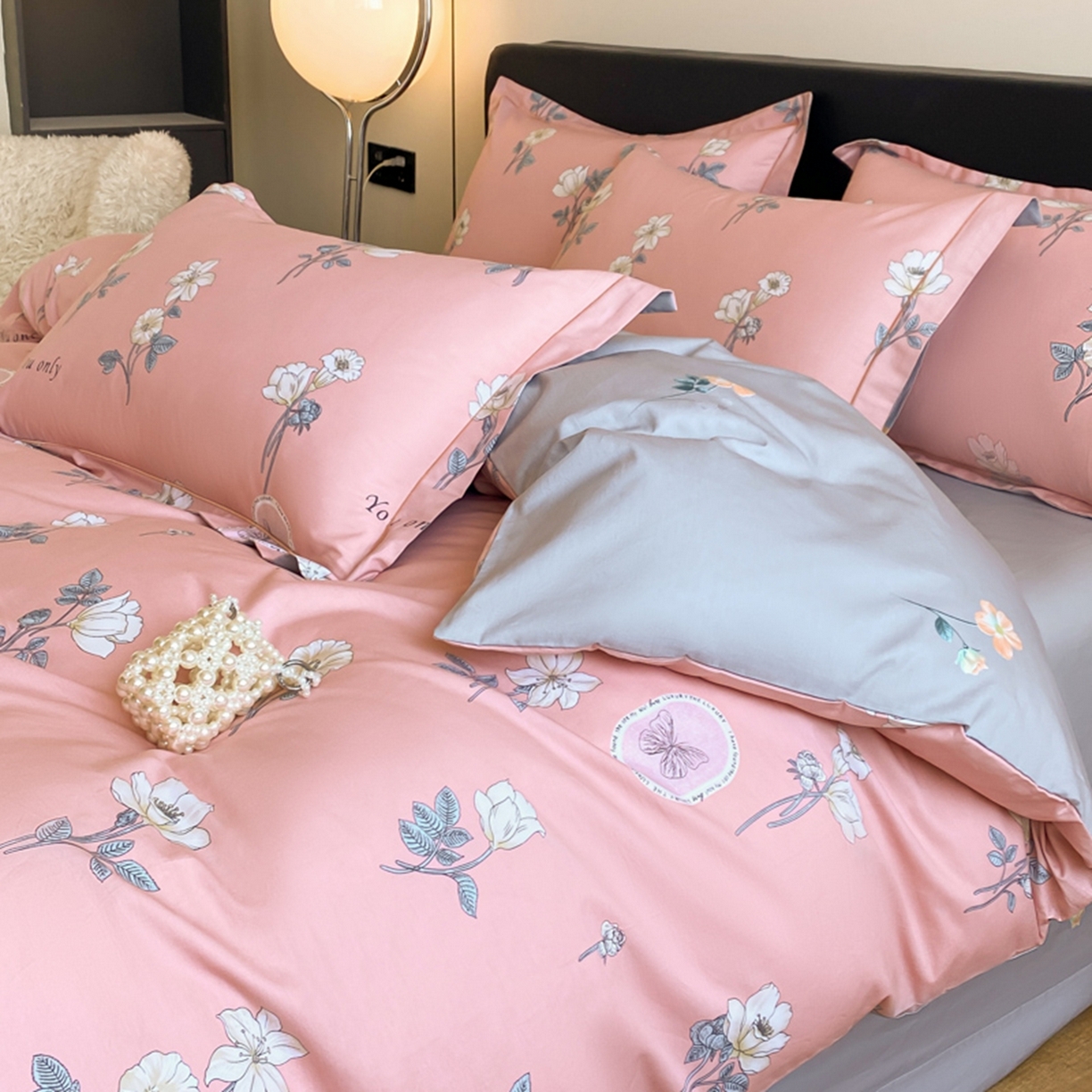 91家纺网 家纺一手货源 找家纺 格里芬家纺 2026新款全棉纯棉40S精梳棉13376印花四件套 阳光花朵