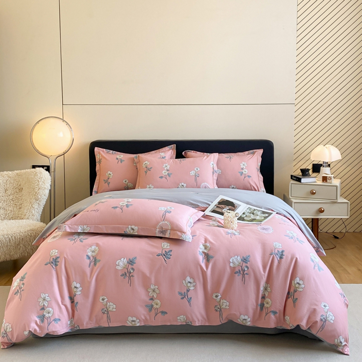 91家纺网 家纺一手货源 找家纺 格里芬家纺 2026新款全棉纯棉40S精梳棉13376印花四件套 阳光花朵