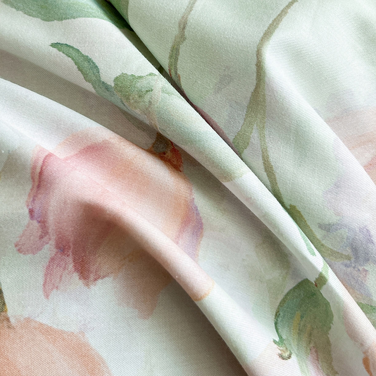 91家纺网 家纺一手货源 找家纺 格里芬家纺 2026新款全棉纯棉40S精梳棉13376印花四件套 野圃寻芳-绿