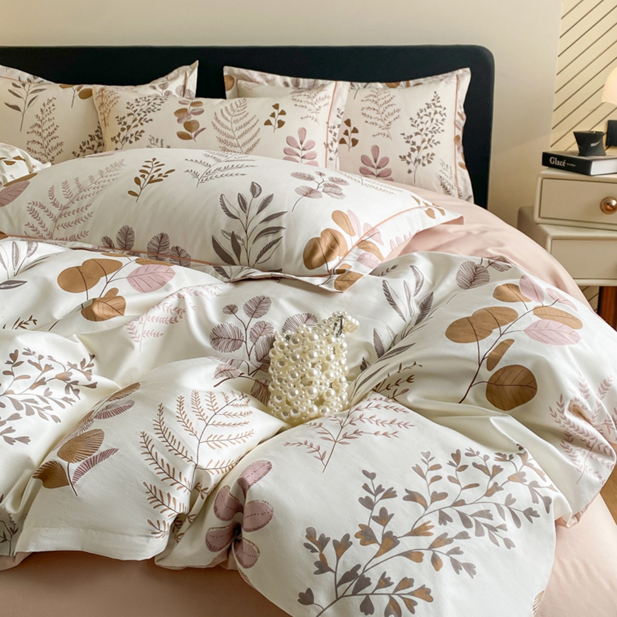 91家纺网 家纺一手货源 找家纺 格里芬家纺 2026新款全棉纯棉40S精梳棉13376印花四件套 叶叶私语