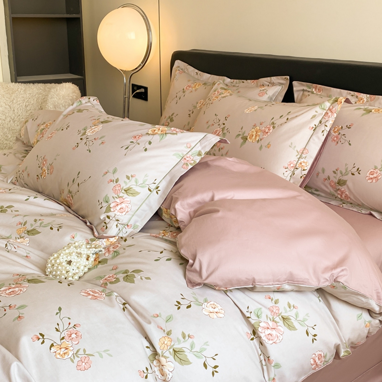 91家纺网 家纺一手货源 找家纺 格里芬家纺 2026新款全棉纯棉40S精梳棉13376印花四件套 一瞬绽放