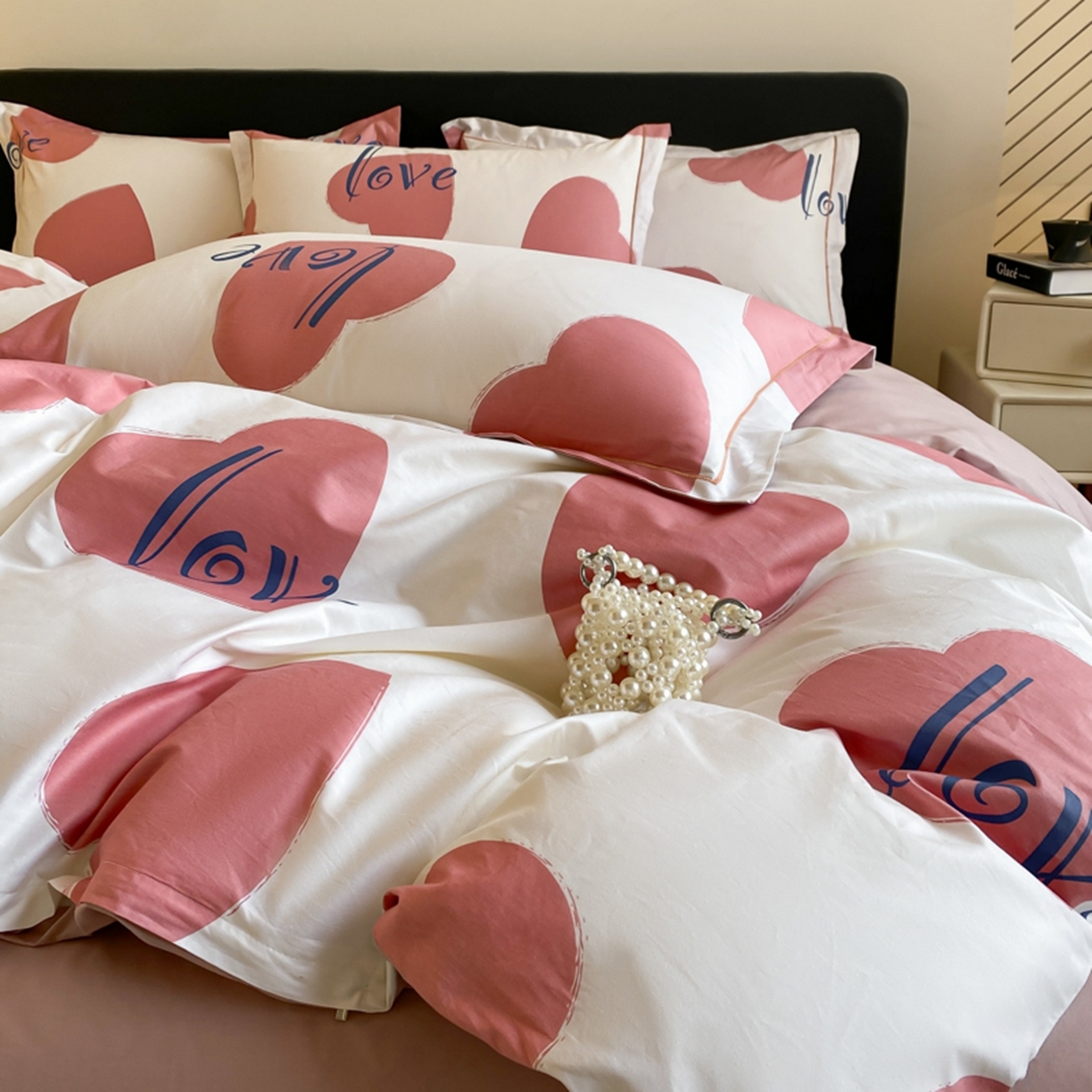 91家纺网 家纺一手货源 找家纺 格里芬家纺 2026新款全棉纯棉40S精梳棉13376印花四件套 幽香恋曲