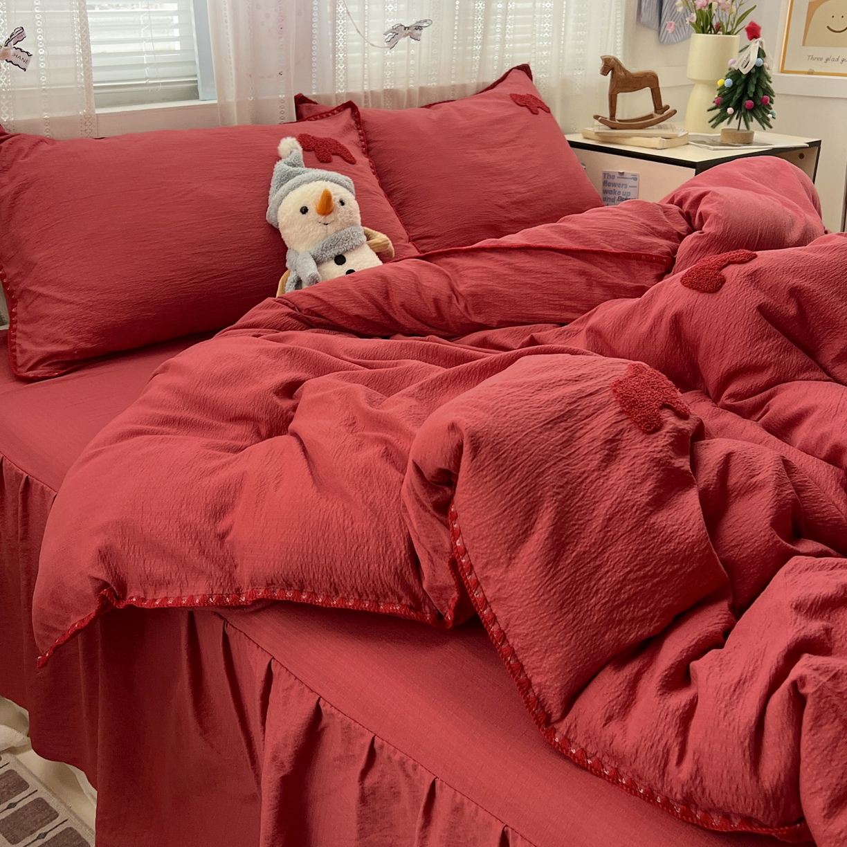 91家纺网 家纺一手货源 找家纺 （总）富米莱（原臻工厂） 2026新款奶呼呼云感纱贝壳边毛巾绣四件套-小飞马