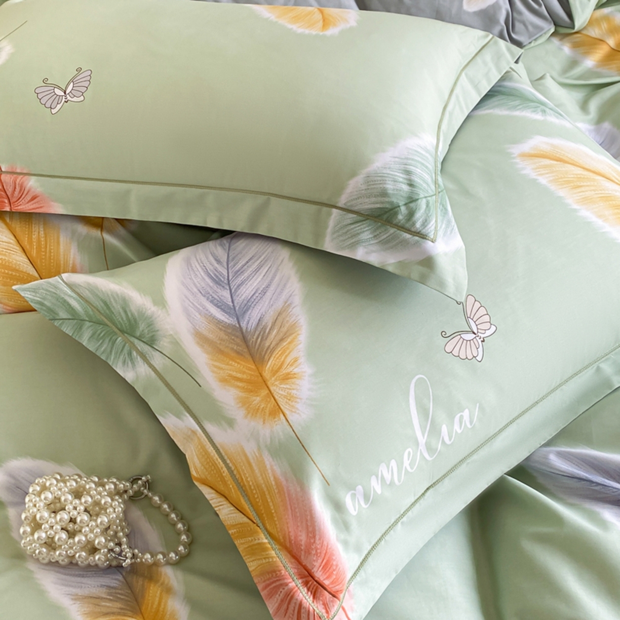 91家纺网 家纺一手货源 找家纺 格里芬家纺 2026新款全棉纯棉40S精梳棉13376印花四件套 雨蝶-绿