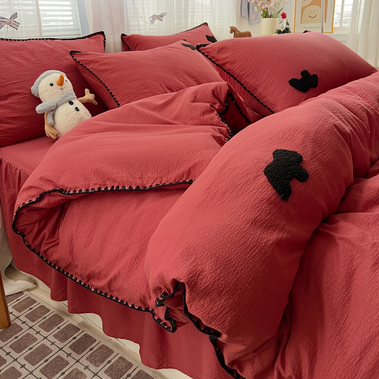 91家纺网 家纺一手货源 找家纺 （总）富米莱（原臻工厂） 2026新款奶呼呼云感纱贝壳边毛巾绣四件套-小飞马