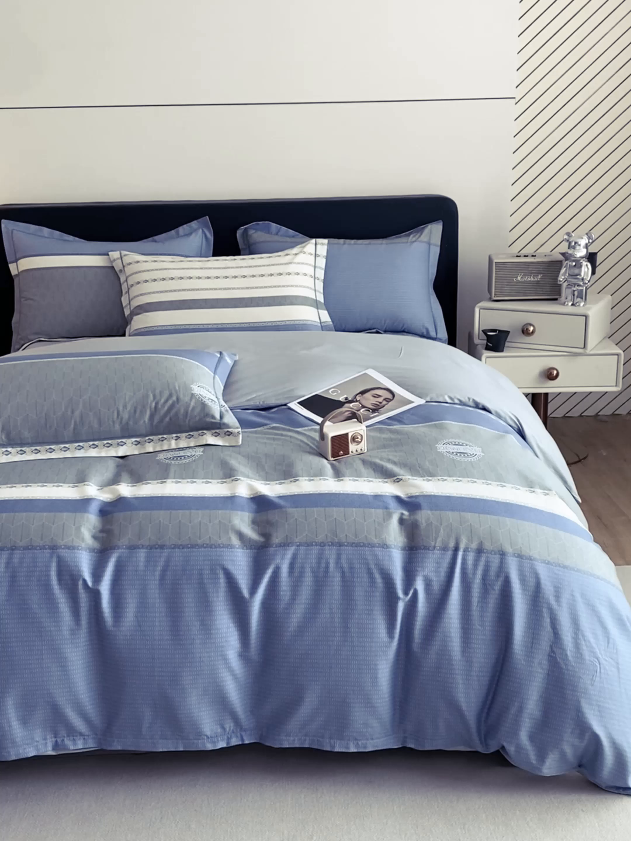 91家纺网 家纺一手货源 找家纺 格里芬家纺 2026新款全棉纯棉40S精梳棉13376印花四件套 语格-兰