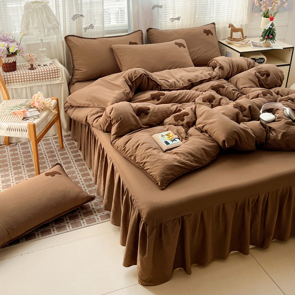 91家纺网 家纺一手货源 找家纺 富米莱（原臻工厂） 2026新款奶呼呼云感纱贝壳边毛巾绣四件套-小飞马 小飞马一咖