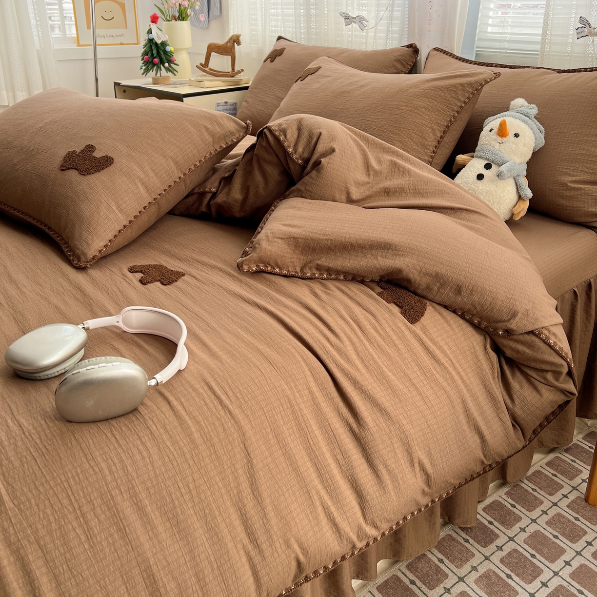 91家纺网 家纺一手货源 找家纺 富米莱（原臻工厂） 2026新款奶呼呼云感纱贝壳边毛巾绣四件套-小飞马 小飞马一咖