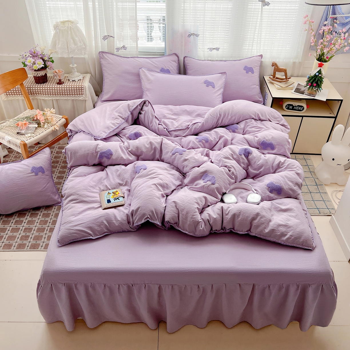 91家纺网 家纺一手货源 找家纺 富米莱（原臻工厂） 2026新款奶呼呼云感纱贝壳边毛巾绣四件套-小飞马 小飞马一紫