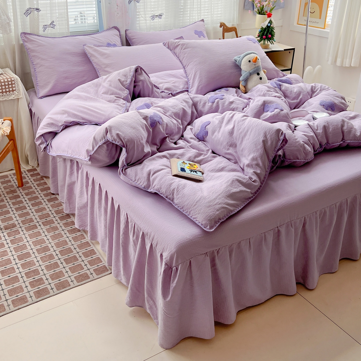 91家纺网 家纺一手货源 找家纺 富米莱（原臻工厂） 2026新款奶呼呼云感纱贝壳边毛巾绣四件套-小飞马 小飞马一紫