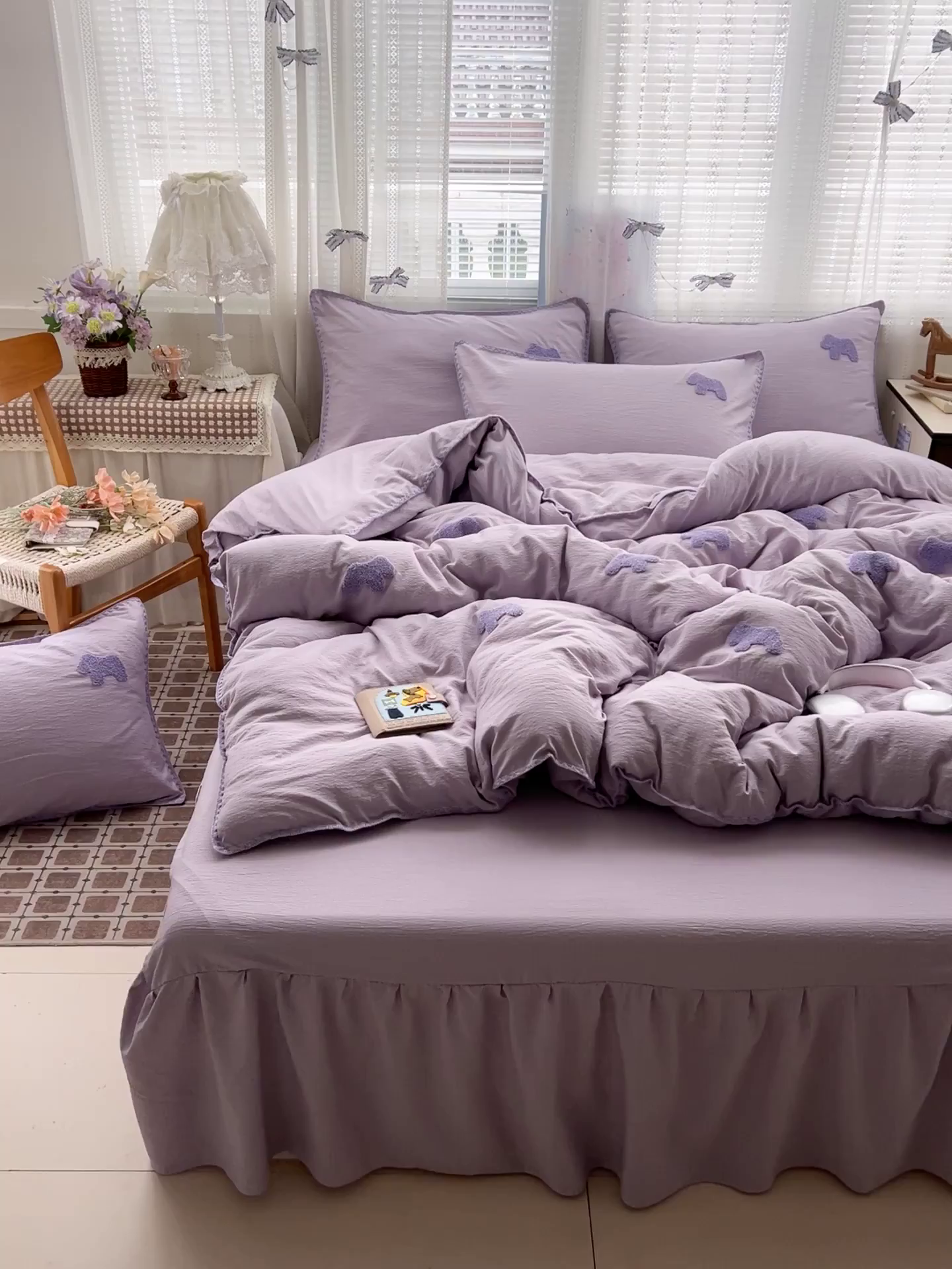 91家纺网 家纺一手货源 找家纺 富米莱（原臻工厂） 2026新款奶呼呼云感纱贝壳边毛巾绣四件套-小飞马 小飞马一紫