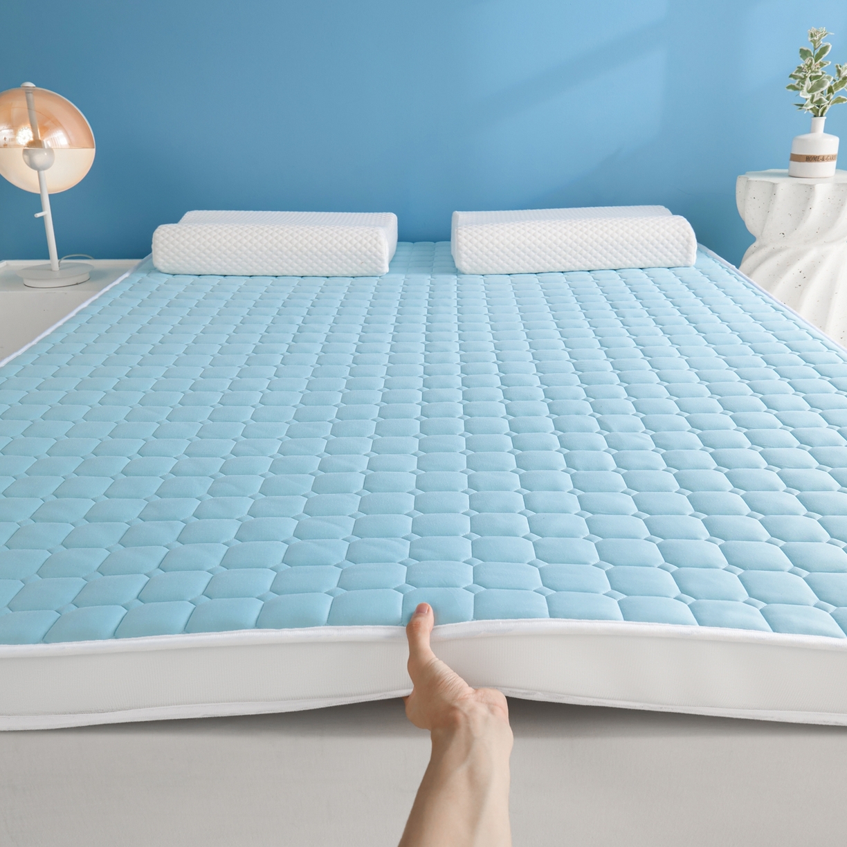 91家纺网 家纺一手货源 找家纺 娇逸家居 2026新款简约记忆海绵床垫-大床图 方格海兰