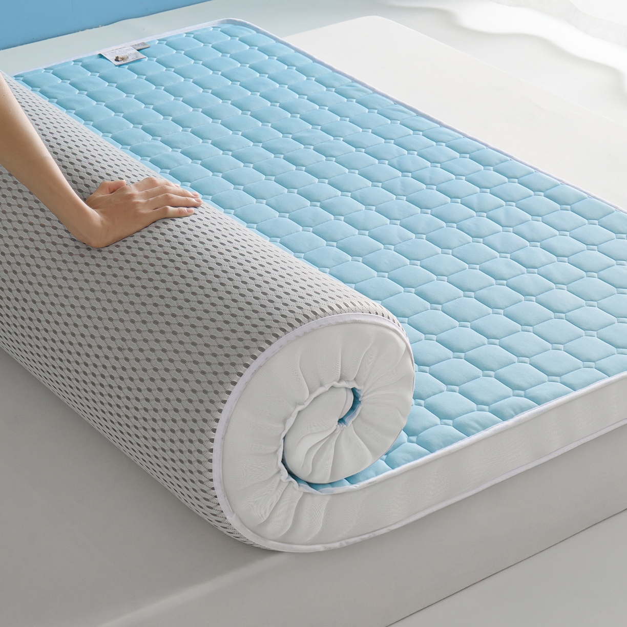 91家纺网 家纺一手货源 找家纺 娇逸家居 2026新款简约记忆海绵床垫-大床图 方格海兰