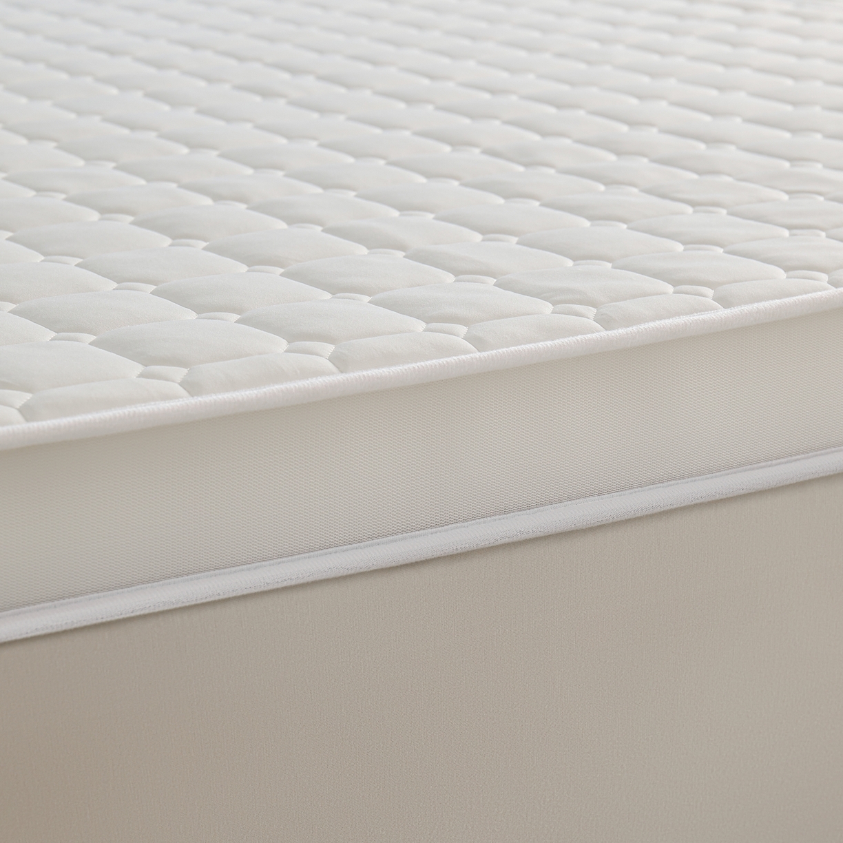 91家纺网 家纺一手货源 找家纺 娇逸家居 2026新款简约记忆海绵床垫-大床图 方格奶白