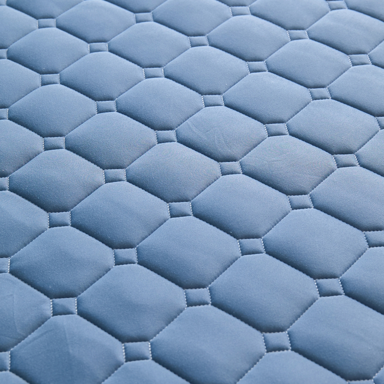 91家纺网 家纺一手货源 找家纺 娇逸家居 2026新款简约记忆海绵床垫-大床图 方格深蓝