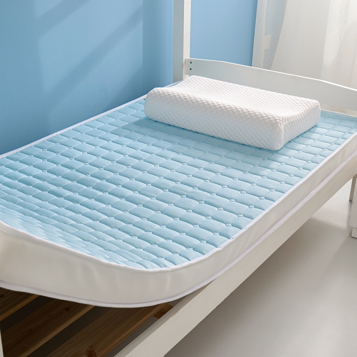 91家纺网 家纺一手货源 找家纺 （总）娇逸家居 2026新款简约记忆海绵床垫-小床图