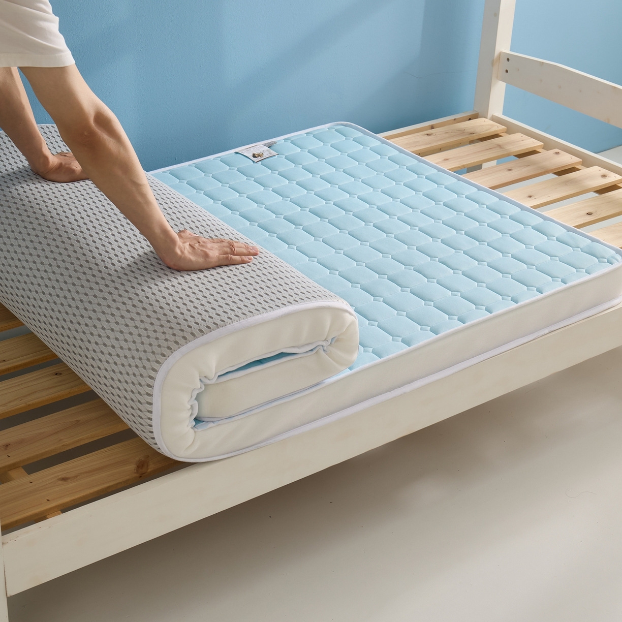 91家纺网 家纺一手货源 找家纺 （总）娇逸家居 2026新款简约记忆海绵床垫-小床图