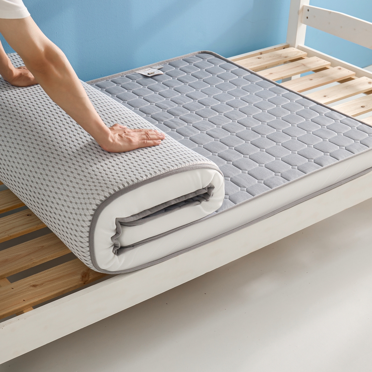 娇逸家居 2026新款简约记忆海绵床垫-小床图 方格深灰