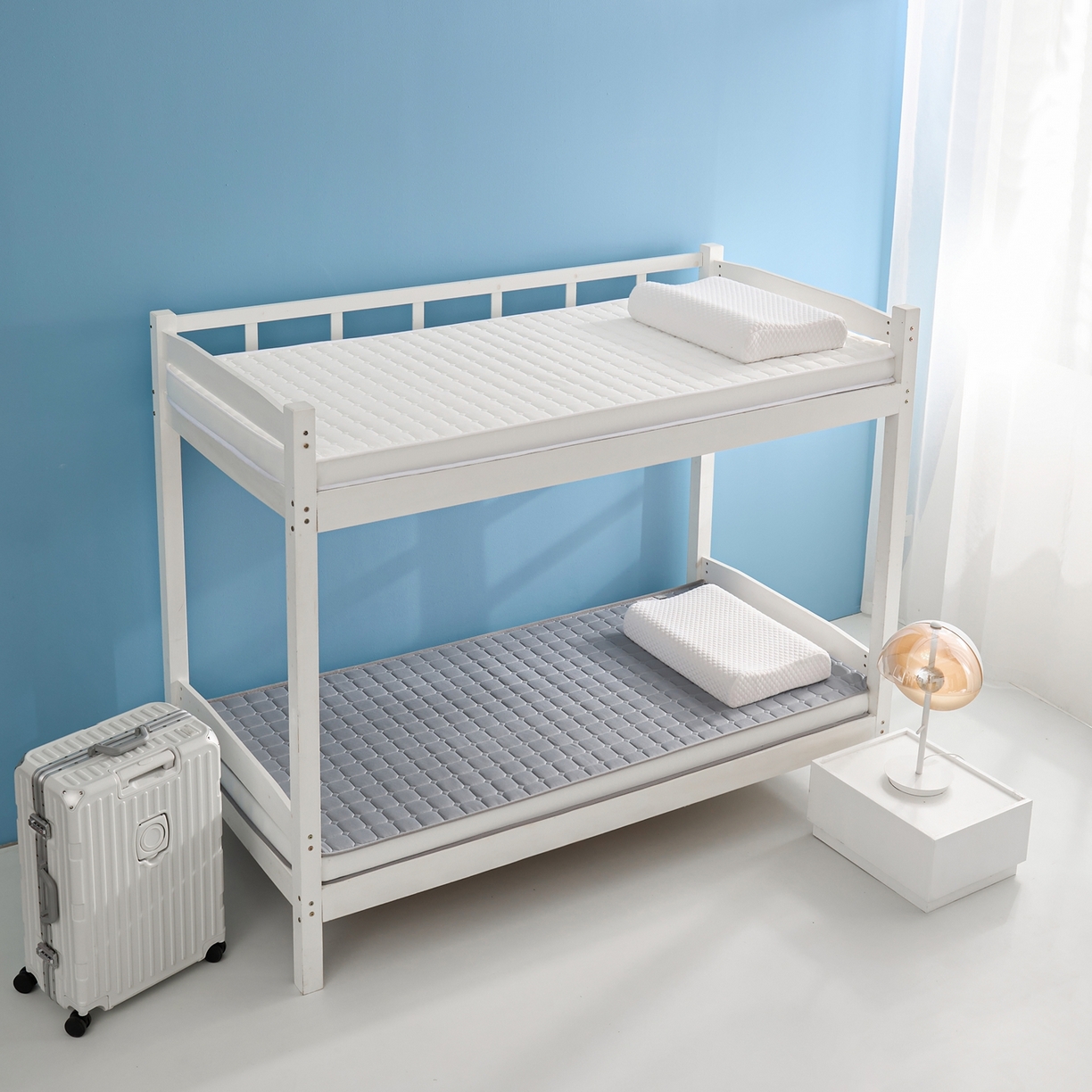 91家纺网 家纺一手货源 找家纺 娇逸家居 2026新款简约记忆海绵床垫-小床图 方格深灰