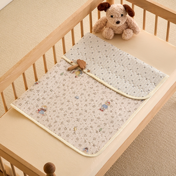 91家纺网 家纺一手货源 找家纺 X猫先生 2026新款全棉防水床垫婴童隔尿垫姨隔脏垫姨妈垫护理垫 花野小正太（FS）