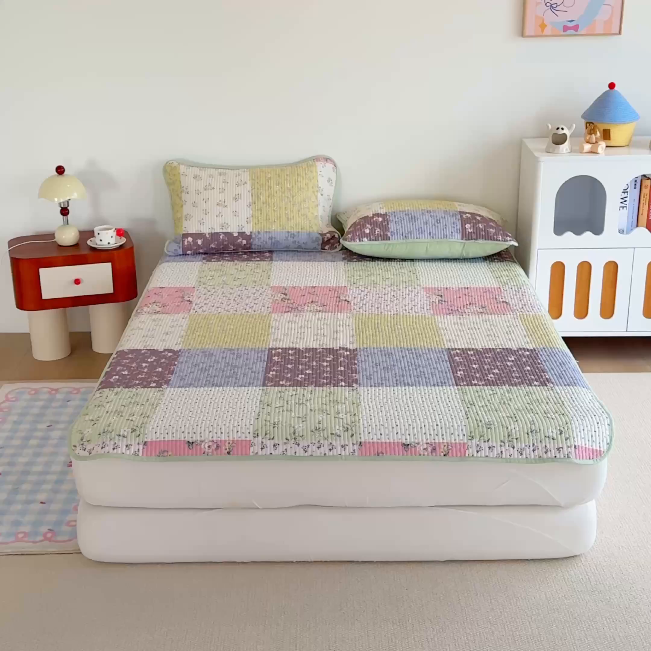 91家纺网 家纺一手货源 找家纺 X猫先生 2026新款全棉防水床垫婴童隔尿垫姨隔脏垫姨妈垫护理垫 幽兰情丝(FS)