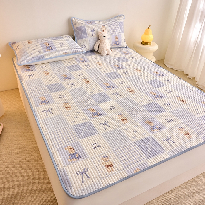 91家纺网 家纺一手货源 找家纺 X猫先生 2026新款全棉防水床垫婴童隔尿垫姨隔脏垫姨妈垫护理垫 蓝格童话（FS）