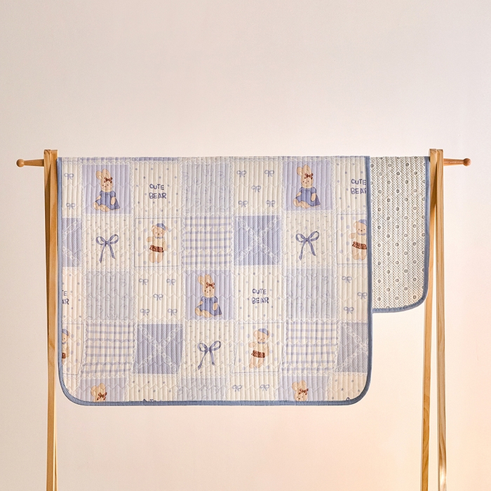 91家纺网 家纺一手货源 找家纺 X猫先生 2026新款全棉防水床垫婴童隔尿垫姨隔脏垫姨妈垫护理垫 蓝格童话（FS）