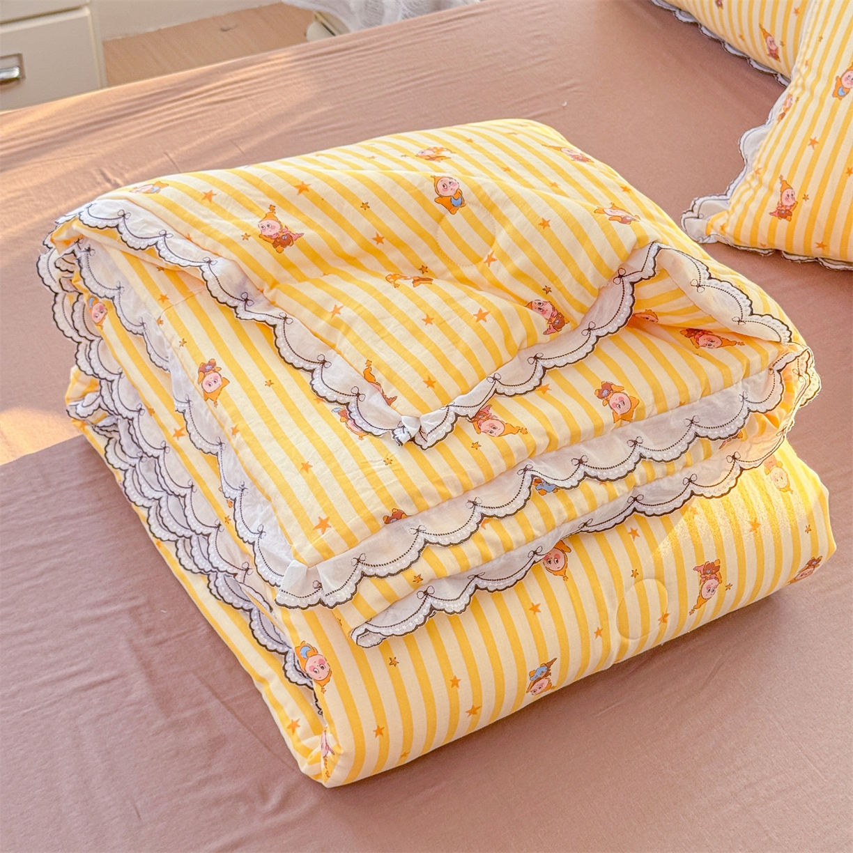 91家纺网 家纺一手货源 找家纺 被窝家纺 2026新款全棉纯棉有氧双层纱多功能夏被夏凉被空调被四件套 萌星