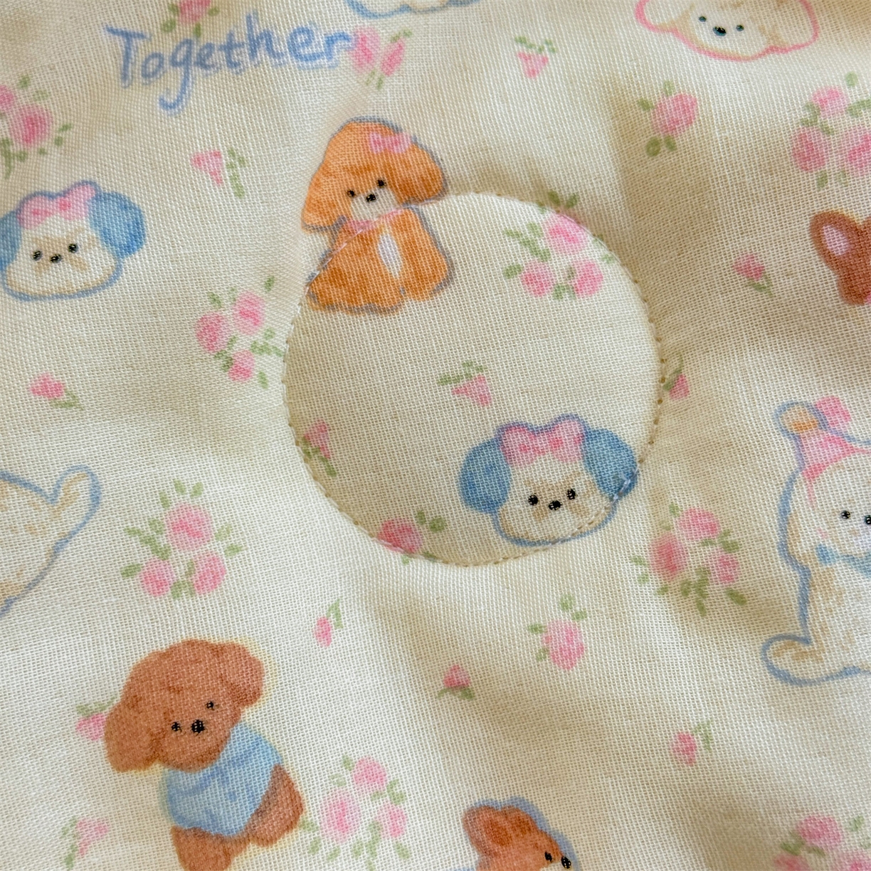 91家纺网 家纺一手货源 找家纺 被窝家纺 2026新款全棉纯棉有氧双层纱多功能夏被夏凉被空调被四件套 泡芙狗