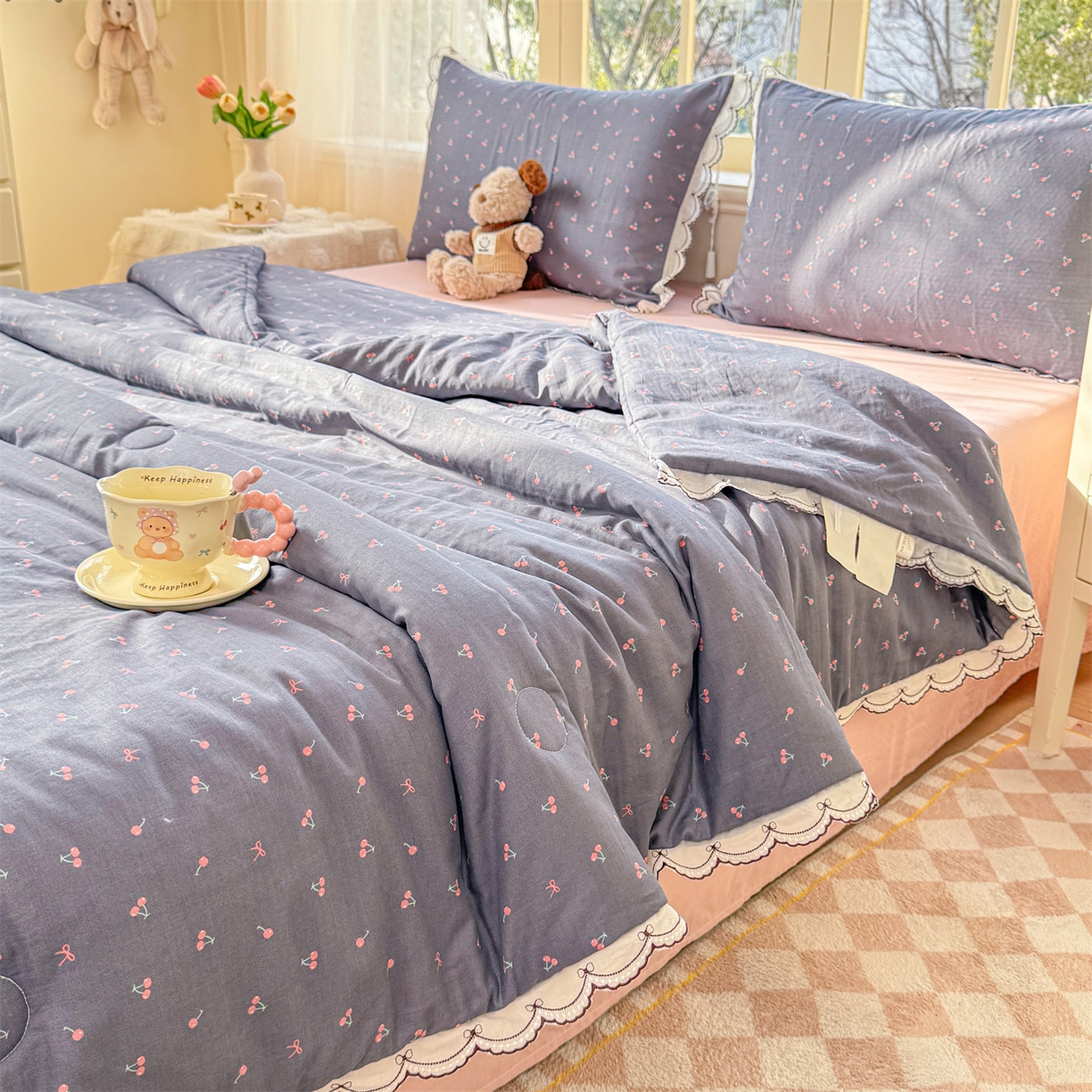 91家纺网 家纺一手货源 找家纺 被窝家纺 2026新款全棉纯棉有氧双层纱多功能夏被夏凉被空调被四件套 樱桃甜心