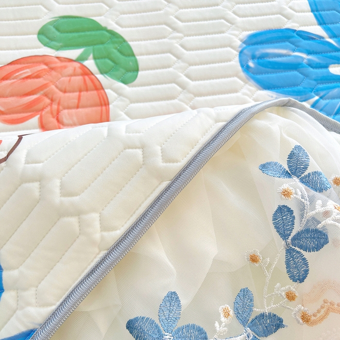 91家纺网 家纺一手货源 找家纺 能好家纺 2026春夏新款小清新乳胶床裙款凉席席子 春暖花开