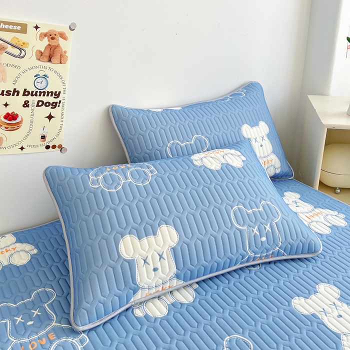 91家纺网 家纺一手货源 找家纺 能好家纺 2026春夏新款小清新乳胶床裙款凉席席子 好运熊