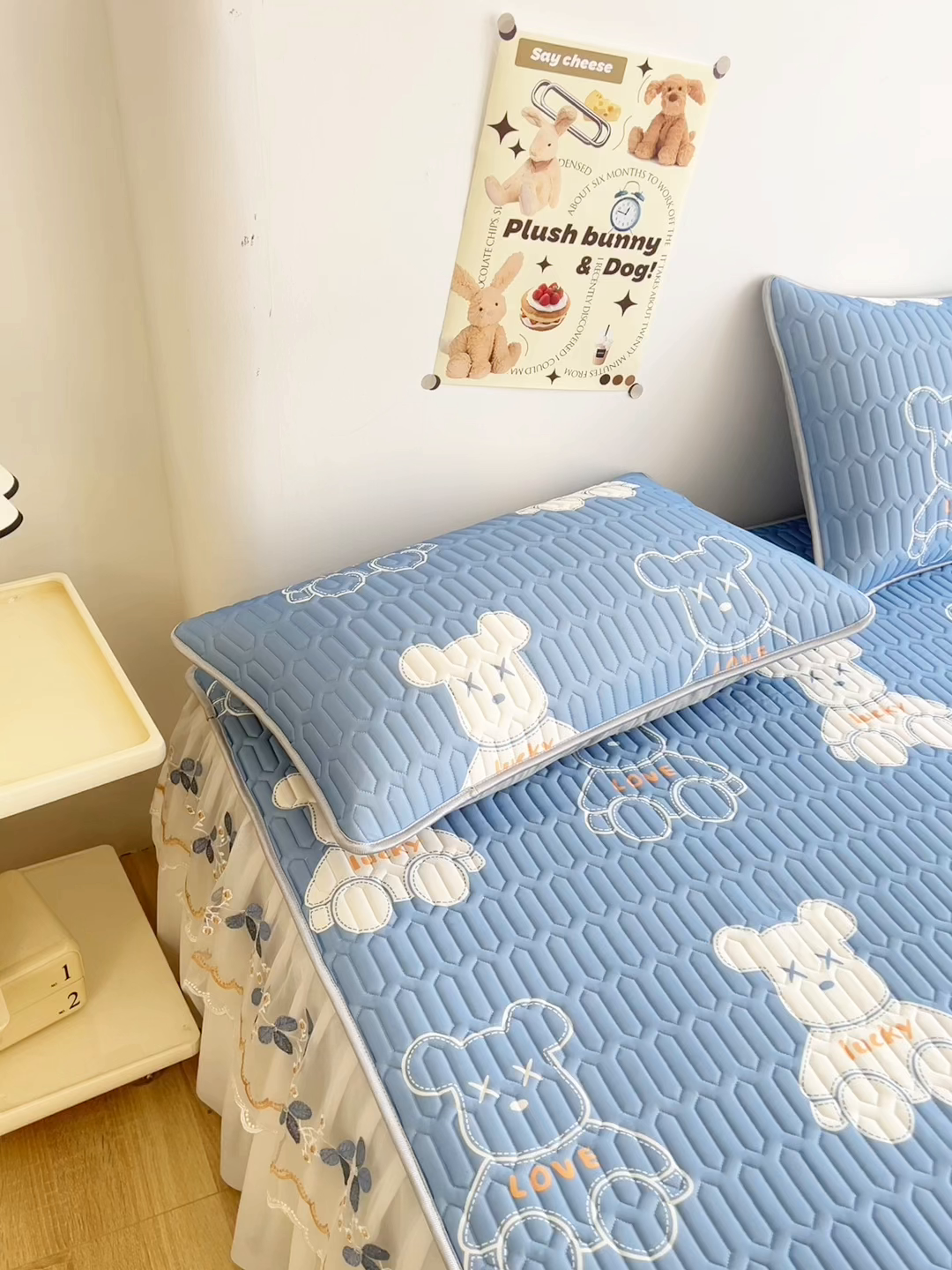 91家纺网 家纺一手货源 找家纺 能好家纺 2026春夏新款小清新乳胶床裙款凉席席子 好运熊