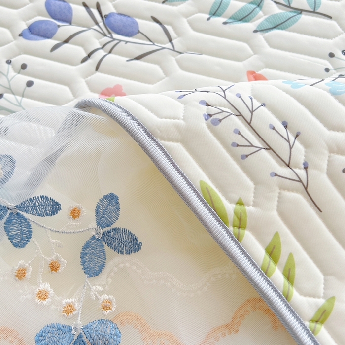 91家纺网 家纺一手货源 找家纺 能好家纺 2026春夏新款小清新乳胶床裙款凉席席子 花轻语