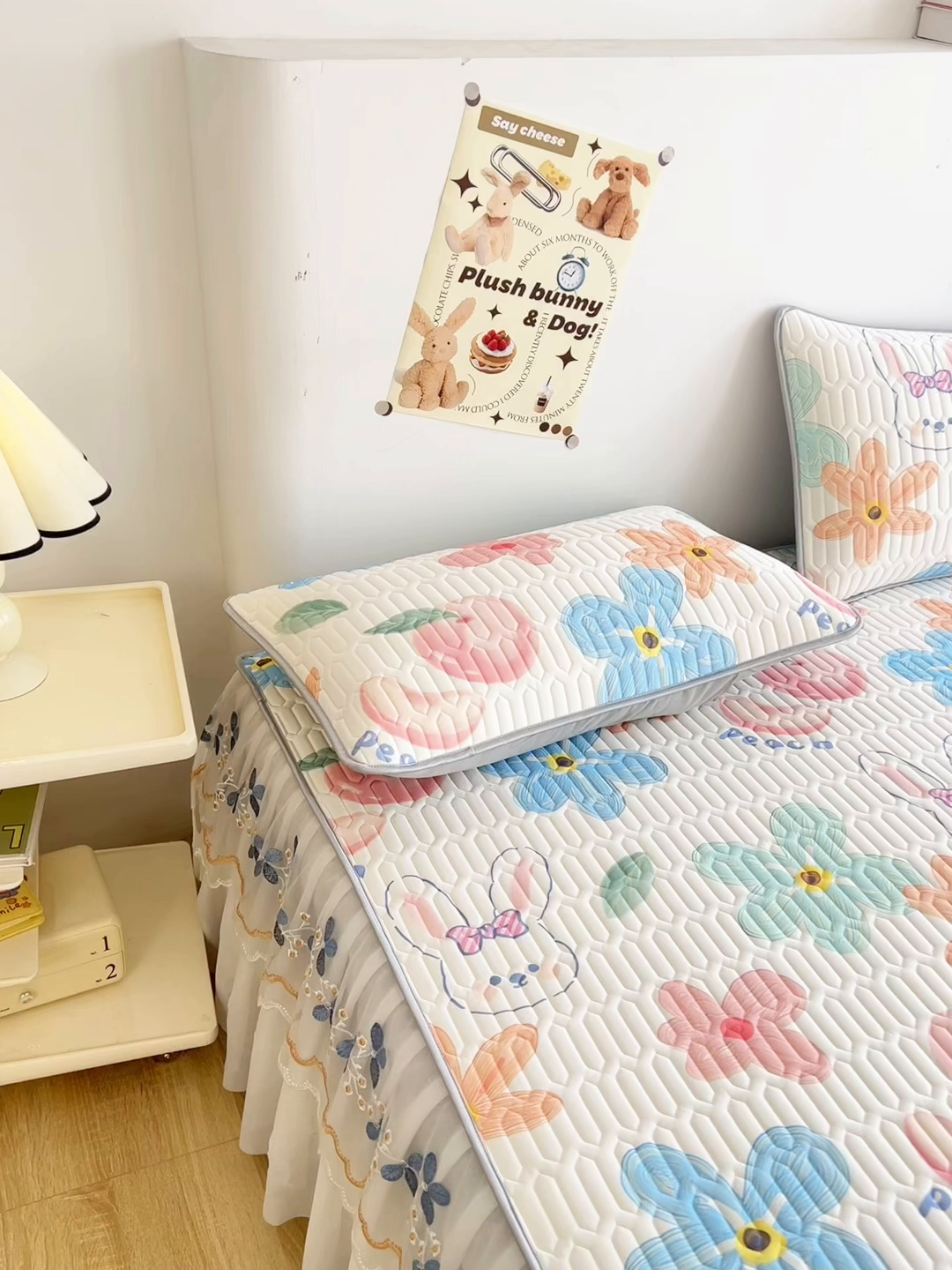 91家纺网 家纺一手货源 找家纺 能好家纺 2026春夏新款小清新乳胶床裙款凉席席子 夏韵